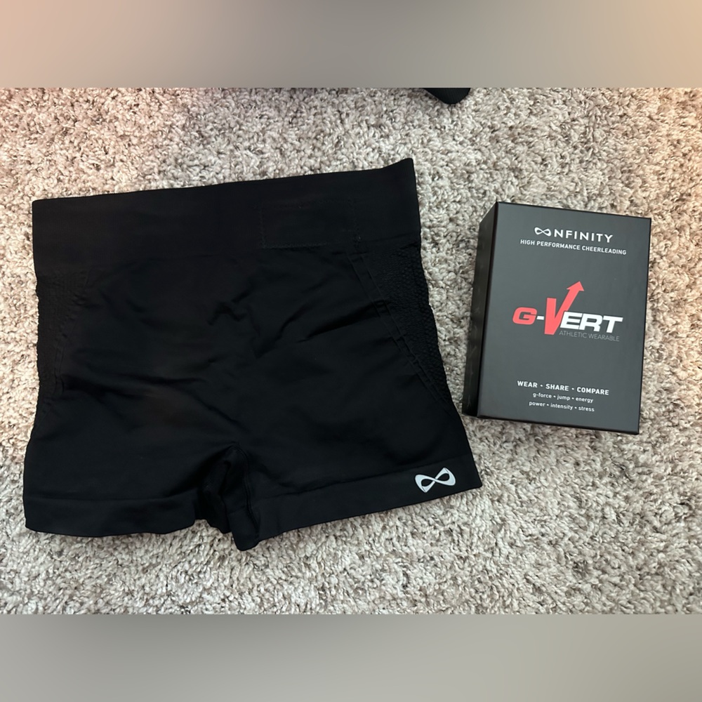 NEW! Nfinity shorts w/ G-Vert Athletic device